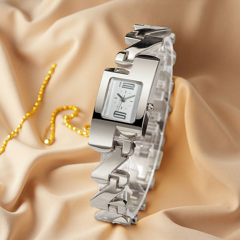 Kadın Kare Kuvars Saat Moda Bi - Luxury Watch For Girls incelemesi ve fiyatı
